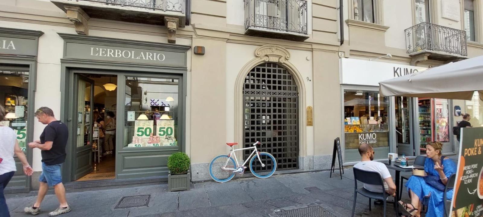 Acadamis - Garibaldi 9 Bis - Piazza Castello Apartment *