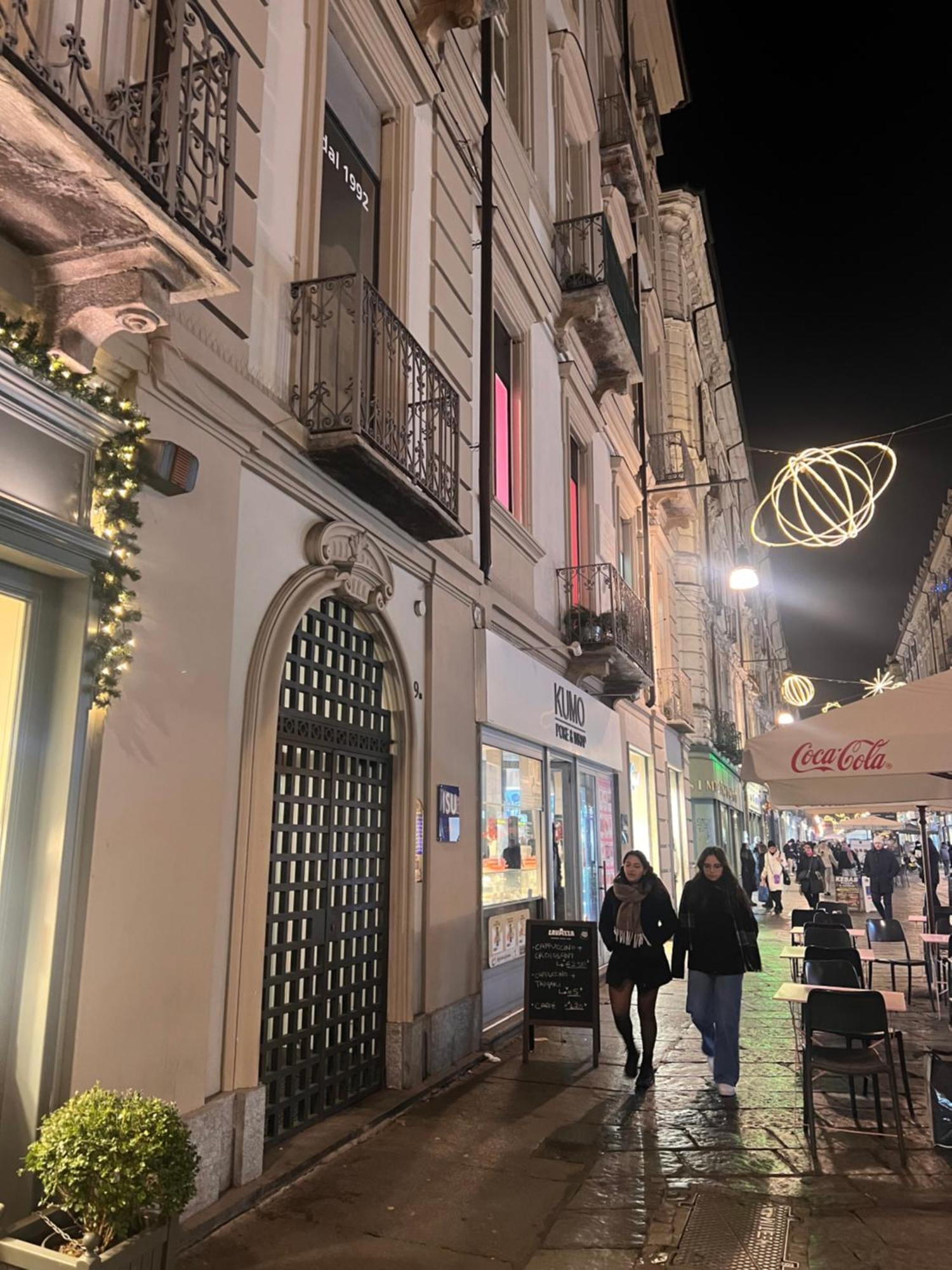 Acadamis - Garibaldi 9 Bis - Piazza Castello Turin